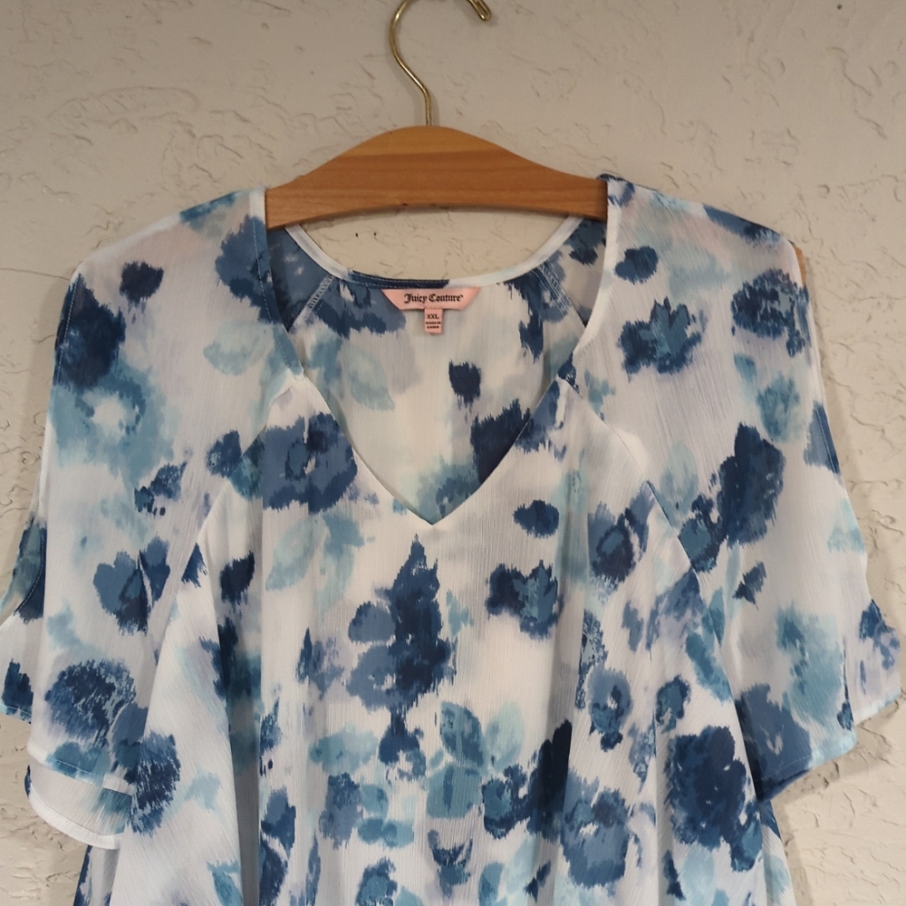 Juicy Couture Blue & White Floral Cold Shoulder Shortsleeve Blouse - Women's XXL - Picture 5 of 14